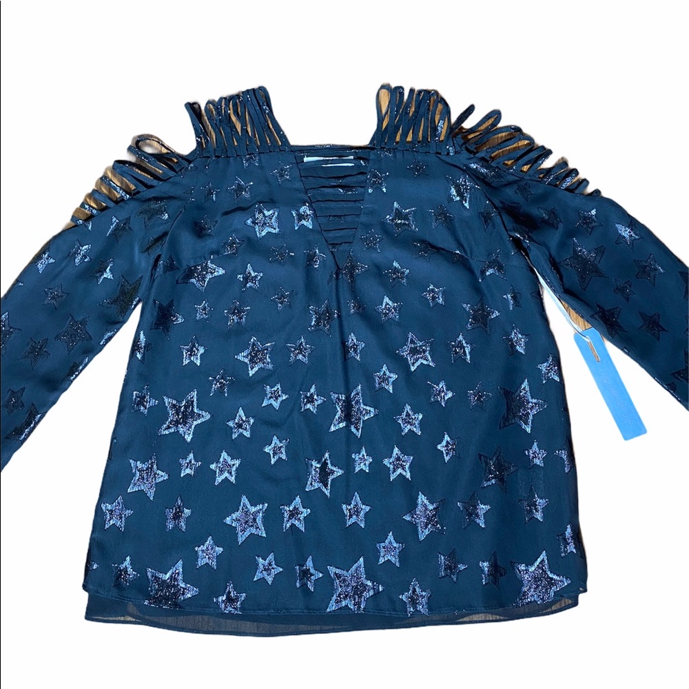 Cold Shoulder Star Chiffon Top**Small NWT